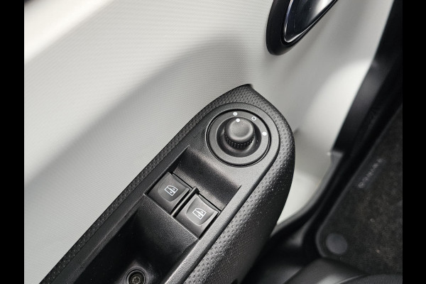Renault Twingo 1.0 SCe Collection 2de eigenaar | Dealeronderhouden | Nette auto! | Airco | Led dagrijverlichting | aux/usb