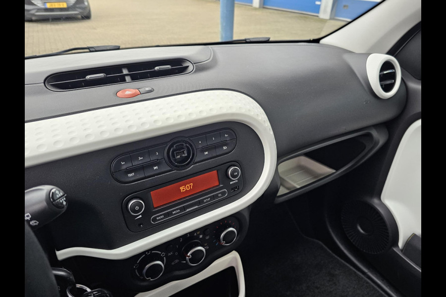 Renault Twingo 1.0 SCe Collection 2de eigenaar | Dealeronderhouden | Nette auto! | Airco | Led dagrijverlichting | aux/usb