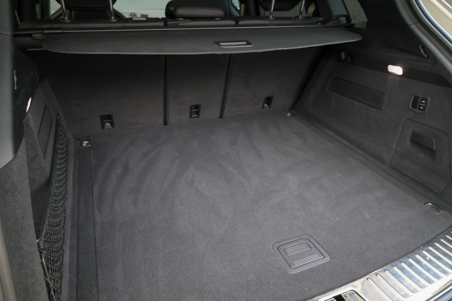 Porsche Cayenne 3.0 E-Hybrid Platinum Edition | NAP! | PANO | 360 | BOSE | LUCHTVERING | SOFT CLOSE | MEMORY | 22 INCH |