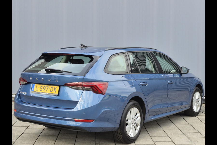 Škoda Octavia Combi BWJ 2021 | 1.0TSI 111PK Business Edition | PANO SCHUIFDAK | VIRTUAL COCKPIT | CARPLAY | CLIMA | NAVI | PDC 2X |