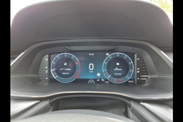 Škoda Octavia Combi BWJ 2021 | 1.0TSI 111PK Business Edition | PANO SCHUIFDAK | VIRTUAL COCKPIT | CARPLAY | CLIMA | NAVI | PDC 2X |