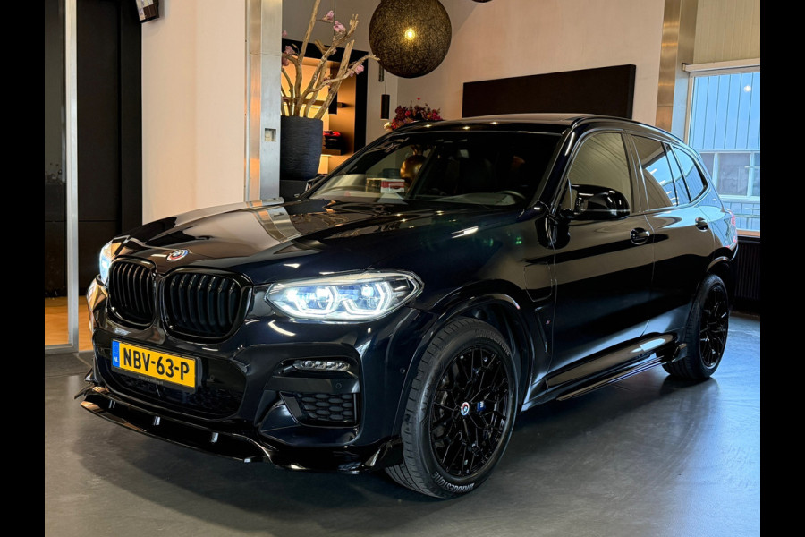 BMW X3 XDrive30e M Pack Panorama Carbon Camera