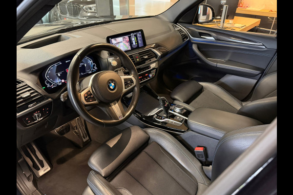 BMW X3 XDrive30e M Pack Panorama Carbon Camera