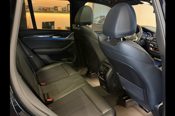 BMW X3 XDrive30e M Pack Panorama Carbon Camera