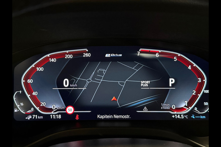BMW X3 XDrive30e M Pack Panorama Carbon Camera