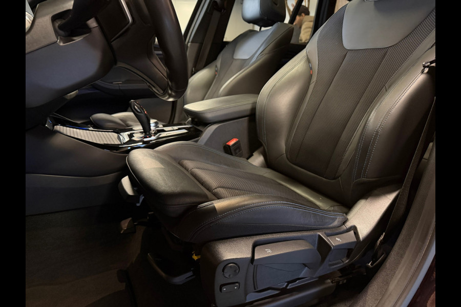 BMW X3 XDrive30e M Pack Panorama Carbon Camera