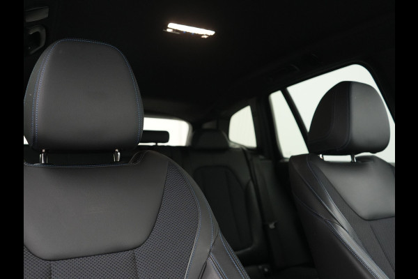 BMW X3 xDrive30e M Sport PHEV 293pk Dealer O.H | SOH 93% | Camera | Head Up | Sfeerverlichting | Sportstoelen & Stuur Verwarmd | Apple Carplay | Cruise Control | DAB | Navigatie | Virtual | 21"L.M | Plug In Hybrid |