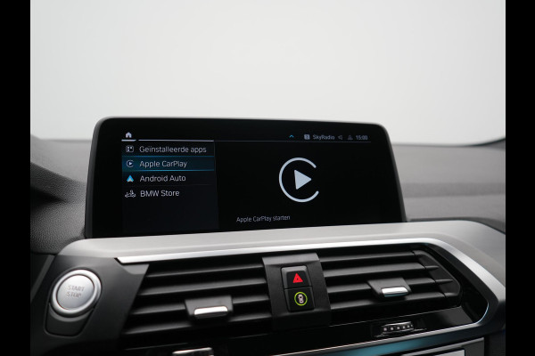 BMW X3 xDrive30e M Sport PHEV 293pk Dealer O.H | SOH 93% | Camera | Head Up | Sfeerverlichting | Sportstoelen & Stuur Verwarmd | Apple Carplay | Cruise Control | DAB | Navigatie | Virtual | 21"L.M | Plug In Hybrid |