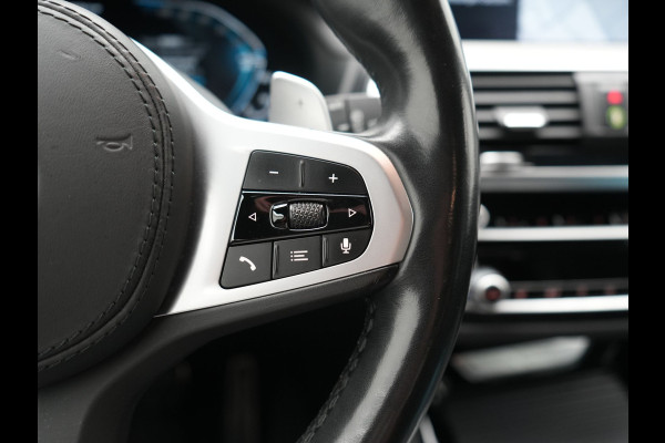 BMW X3 xDrive30e M Sport PHEV 293pk Dealer O.H | SOH 93% | Camera | Head Up | Sfeerverlichting | Sportstoelen & Stuur Verwarmd | Apple Carplay | Cruise Control | DAB | Navigatie | Virtual | 21"L.M | Plug In Hybrid |