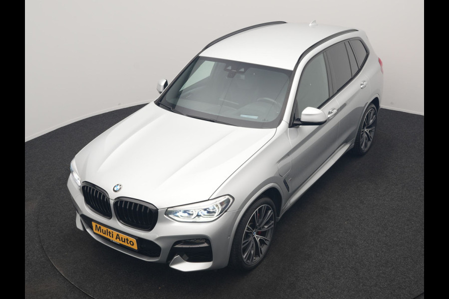 BMW X3 xDrive30e M Sport PHEV 293pk Dealer O.H | SOH 93% | Camera | Head Up | Sfeerverlichting | Sportstoelen & Stuur Verwarmd | Apple Carplay | Cruise Control | DAB | Navigatie | Virtual | 21"L.M | Plug In Hybrid |