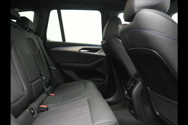 BMW X3 xDrive30e M Sport PHEV 293pk Dealer O.H | SOH 93% | Camera | Head Up | Sfeerverlichting | Sportstoelen & Stuur Verwarmd | Apple Carplay | Cruise Control | DAB | Navigatie | Virtual | 21"L.M | Plug In Hybrid |