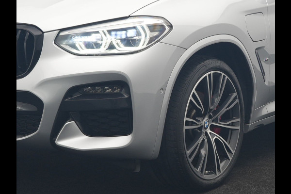BMW X3 xDrive30e M Sport PHEV 293pk Dealer O.H | SOH 93% | Camera | Head Up | Sfeerverlichting | Sportstoelen & Stuur Verwarmd | Apple Carplay | Cruise Control | DAB | Navigatie | Virtual | 21"L.M | Plug In Hybrid |