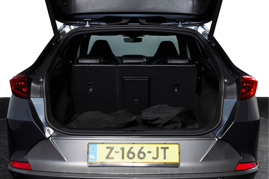 CUPRA Formentor 1.4 e-Hybrid 245 PK VZ Performance | Elek. Trekhaak | Dig. Cockpit | Adapt. Cruise | Stoel-+Stuurverw. | PDC | Camera | NAV + Carplay / Android |  LED | LM 19" |
