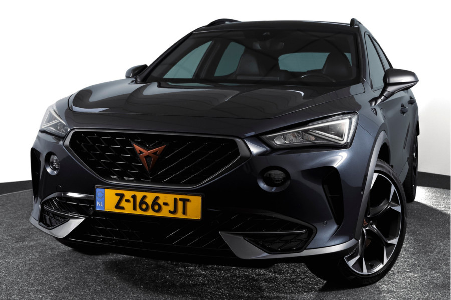 CUPRA Formentor 1.4 e-Hybrid 245 PK VZ Performance | Elek. Trekhaak | Dig. Cockpit | Adapt. Cruise | Stoel-+Stuurverw. | PDC | Camera | NAV + Carplay / Android |  LED | LM 19" |
