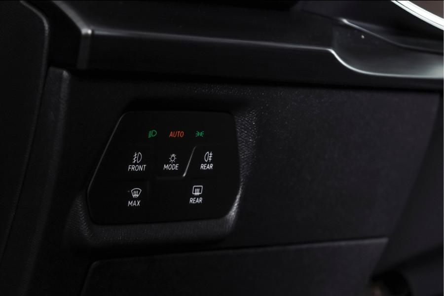 CUPRA Formentor 1.4 e-Hybrid 245 PK VZ Performance | Elek. Trekhaak | Dig. Cockpit | Adapt. Cruise | Stoel-+Stuurverw. | PDC | Camera | NAV + Carplay / Android |  LED | LM 19" |