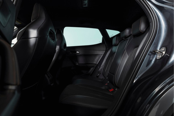 CUPRA Formentor 1.4 e-Hybrid 245 PK VZ Performance | Elek. Trekhaak | Dig. Cockpit | Adapt. Cruise | Stoel-+Stuurverw. | PDC | Camera | NAV + Carplay / Android |  LED | LM 19" |