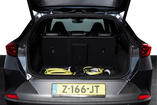 CUPRA Formentor 1.4 e-Hybrid 245 PK VZ Performance | Elek. Trekhaak | Dig. Cockpit | Adapt. Cruise | Stoel-+Stuurverw. | PDC | Camera | NAV + Carplay / Android |  LED | LM 19" |