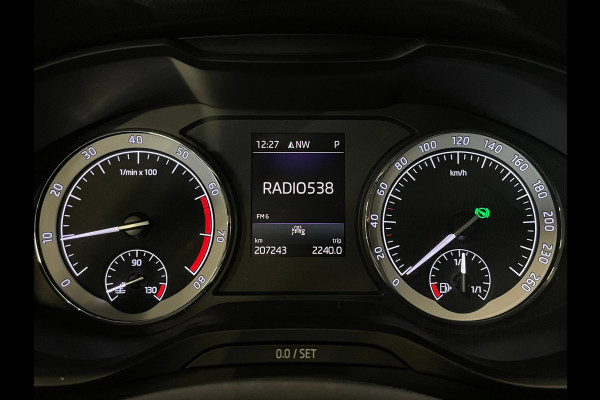 Škoda Kodiaq 1.5 TSI Limited Business Edition|AUTOMAAT|AFN.TREKHAAK|ACC|CARPLAY|CAMERA|CLIMATE+CRUISE|CANTON|ELEK.A-KLEP|STOELVERW
