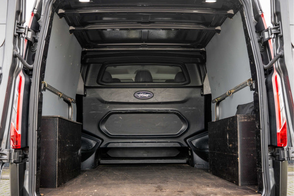 Ford Transit Custom 2.0 EcoBlue L2H1 | Platinum Edition | DC 5-Zits | Automaat | Camera | Cruise | 1e Eigenaar | PDC | Stoelverw. | Schuifdeur L+R |
