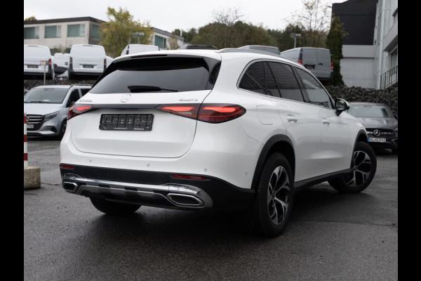 Mercedes-Benz GLC 300e 4M AVANTGARDE ** HIGH LED, PANO, TREKH, MEMORY, WINTERPACK, 18-inch LMV ** 1e EIG - Ex MB-AG ** ** INFORMEER OOK NAAR ONZE AANTREKKELIJKE FINANCIAL-LEASE TARIEVEN **