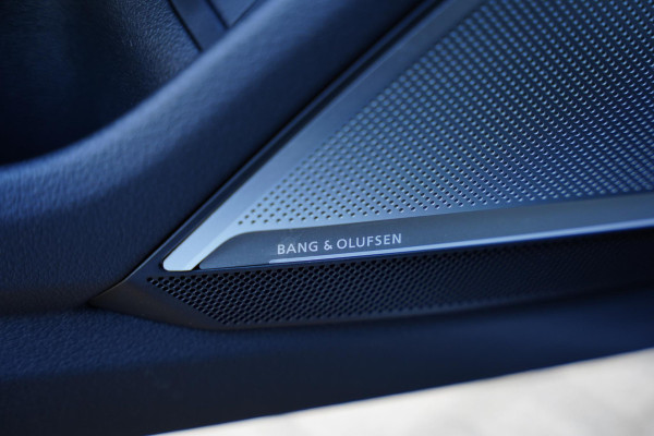 Audi RS6 Avant TFSI Quattro / Dynamica Pakket Plus / B&O Surround Systeem
