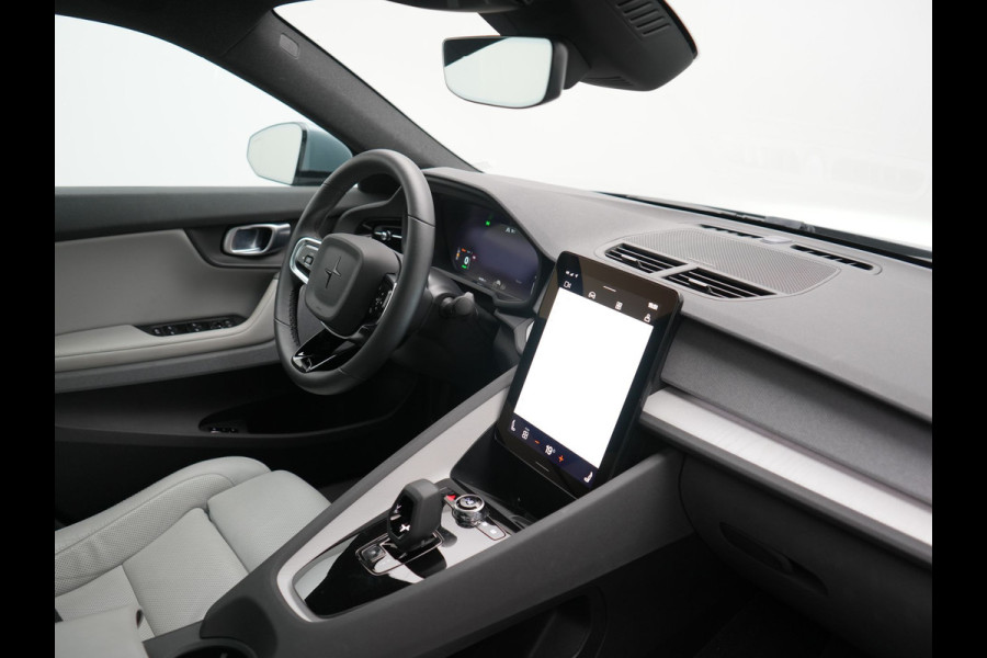Polestar 2 Long Range Single Motor 78 kWh 231pk | Trekhaak Af Fabriek | Panodak | Adaptive Cruise | 360 Camera | Harman / Kardon | Lederen Sportstoelen Memory & Ventilatie | Stoelen & Stuur Verwarmd | 20"L.M | Keyless | BLIS | Apple Carplay |