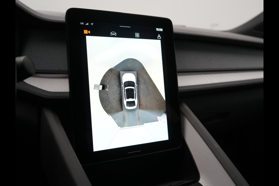 Polestar 2 Long Range Single Motor 78 kWh 231pk | Trekhaak Af Fabriek | Panodak | Adaptive Cruise | 360 Camera | Harman / Kardon | Lederen Sportstoelen Memory & Ventilatie | Stoelen & Stuur Verwarmd | 20"L.M | Keyless | BLIS | Apple Carplay |