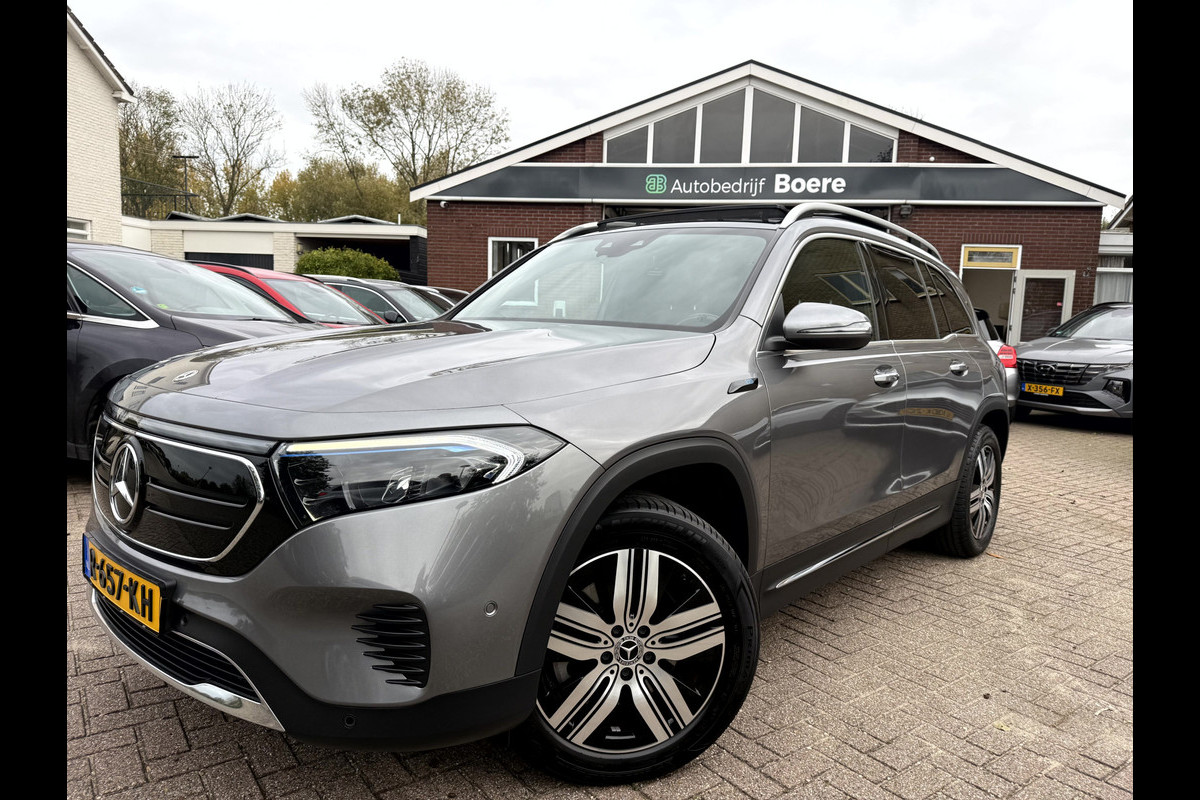 Mercedes-Benz EQB 250 Luxury Line 67 kWh SOH 97.5%, Panoramadak, Head Up Display