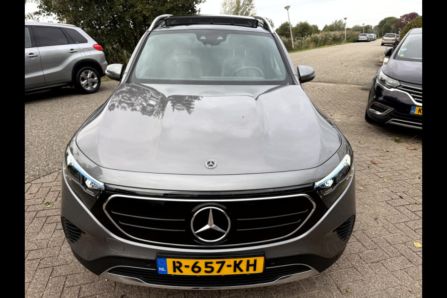 Mercedes-Benz EQB 250 Luxury Line 67 kWh SOH 97.5%, Panoramadak, Head Up Display