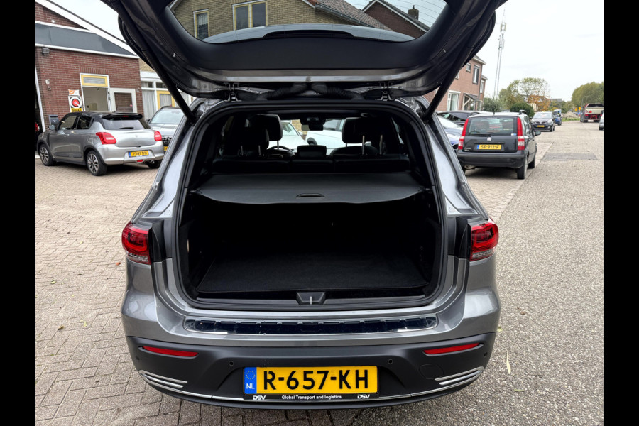 Mercedes-Benz EQB 250 Luxury Line 67 kWh SOH 97.5%, Panoramadak, Head Up Display