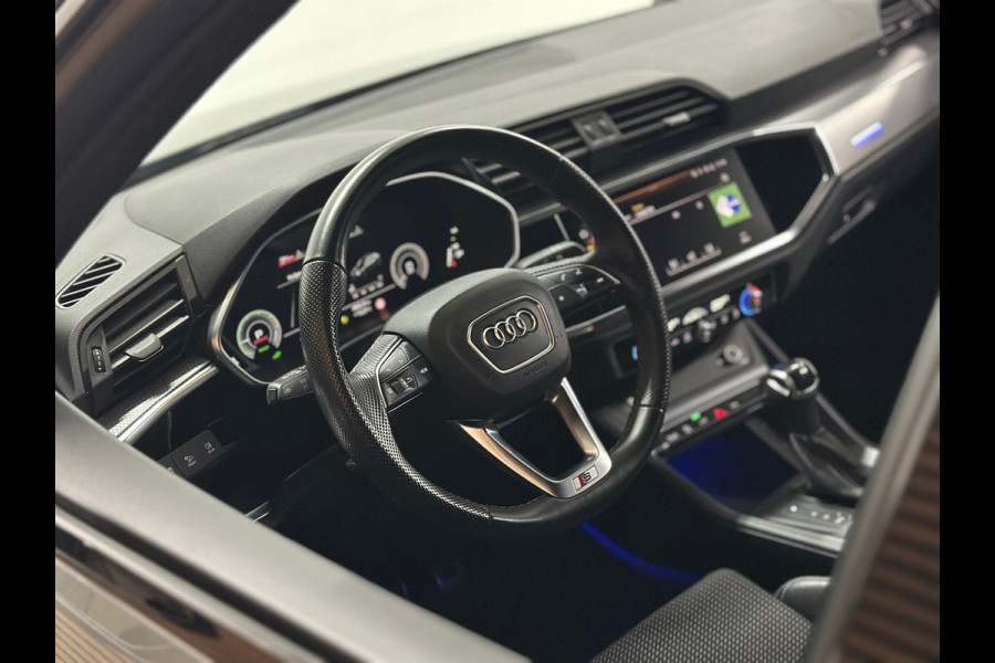 Audi Q3 45 TFSI e S-line Black edition | Chronos Grey | Audi-Sport 20 Inch| Full LED| ACC| Virtual| Camera | Ambient+| MMI+ |