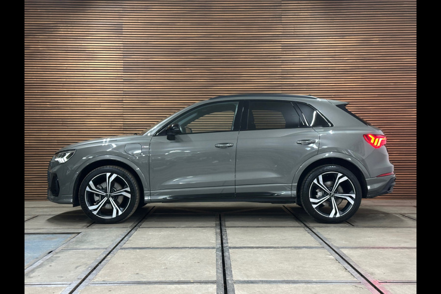 Audi Q3 45 TFSI e S-line Black edition | Chronos Grey | Audi-Sport 20 Inch| Full LED| ACC| Virtual| Camera | Ambient+| MMI+ |