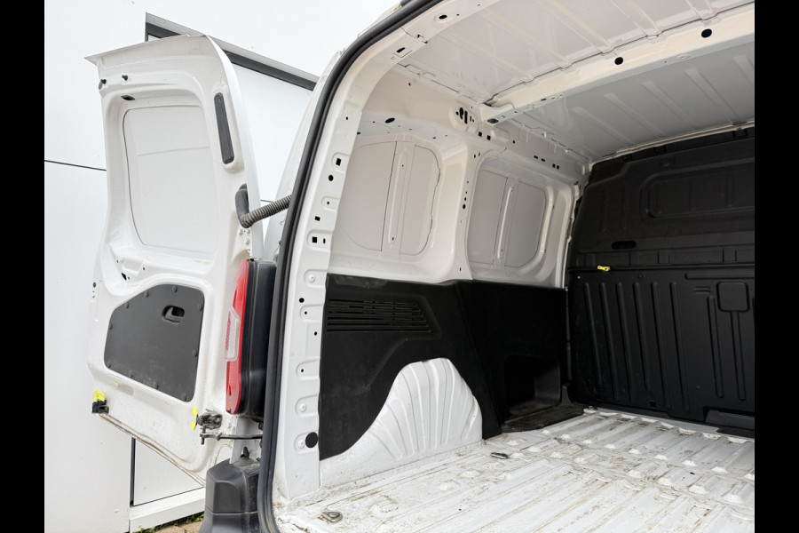 Citroën Berlingo 50kWh 136PK Elektrisch 50kWh 280km WLTP 136PK L1 Snelladen Climate Control Cruise Control Achteruitrijcamera