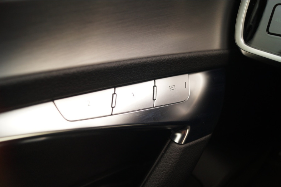 Audi A6 Avant 55 TFSI e PHEV Quattro S-line Competition -LEER-PANO-HUD-