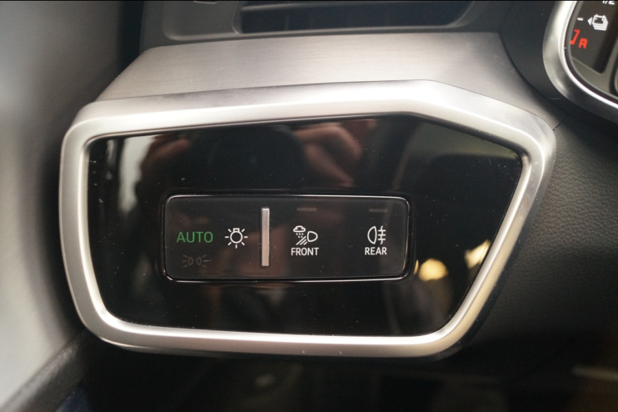 Audi A6 Avant 55 TFSI e PHEV Quattro S-line Competition -LEER-PANO-HUD-