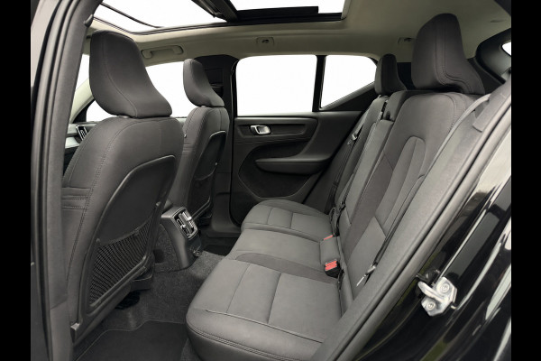 Volvo XC40 1.5 T4 Recharge | Pano | Camera | Trekhaak | Carplay | Elektrische achterklep | DAB+