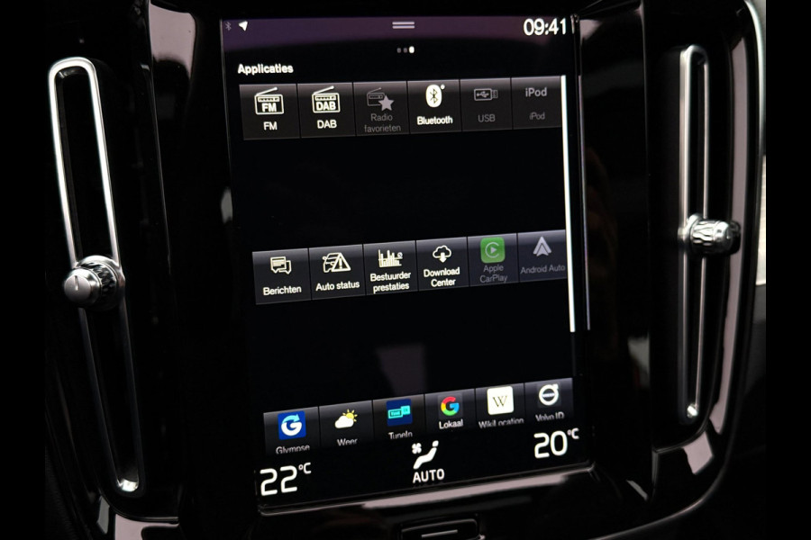 Volvo XC40 1.5 T4 Recharge | Pano | Camera | Trekhaak | Carplay | Elektrische achterklep | DAB+
