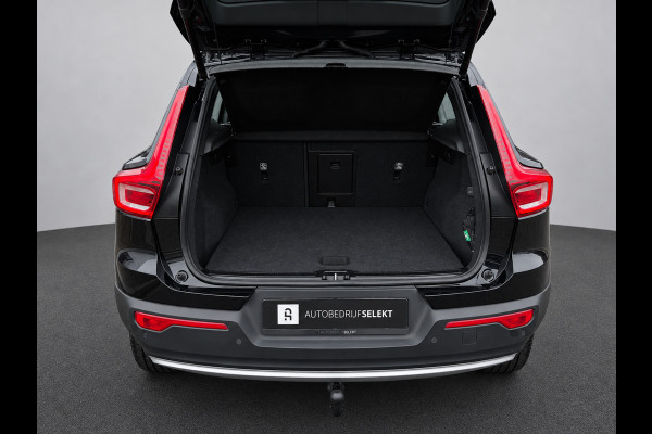 Volvo XC40 1.5 T4 Recharge | Pano | Camera | Trekhaak | Carplay | Elektrische achterklep | DAB+
