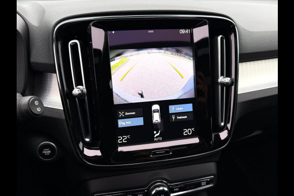 Volvo XC40 1.5 T4 Recharge | Pano | Camera | Trekhaak | Carplay | Elektrische achterklep | DAB+