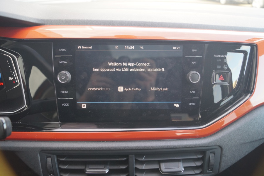 Volkswagen Polo 1.5 TSI 150pk DSG R-Line Highline Business -PANO-LED-ECC-