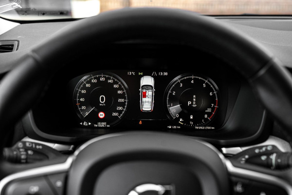 Volvo V60 2.0 B3 Momentum 163 PK 1e Eig Adaptive Stoel/stuurverw. Camera 20''