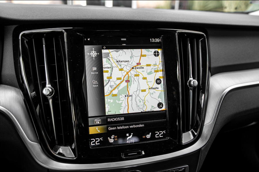 Volvo V60 2.0 B3 Momentum 163 PK 1e Eig Adaptive Stoel/stuurverw. Camera 20''