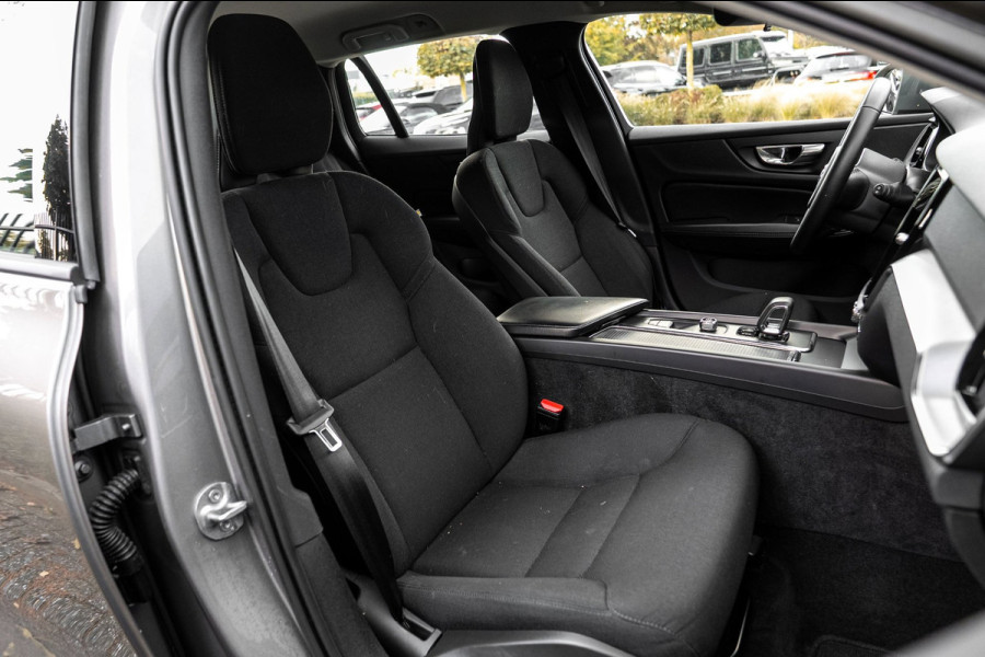Volvo V60 2.0 B3 Momentum 163 PK 1e Eig Adaptive Stoel/stuurverw. Camera 20''