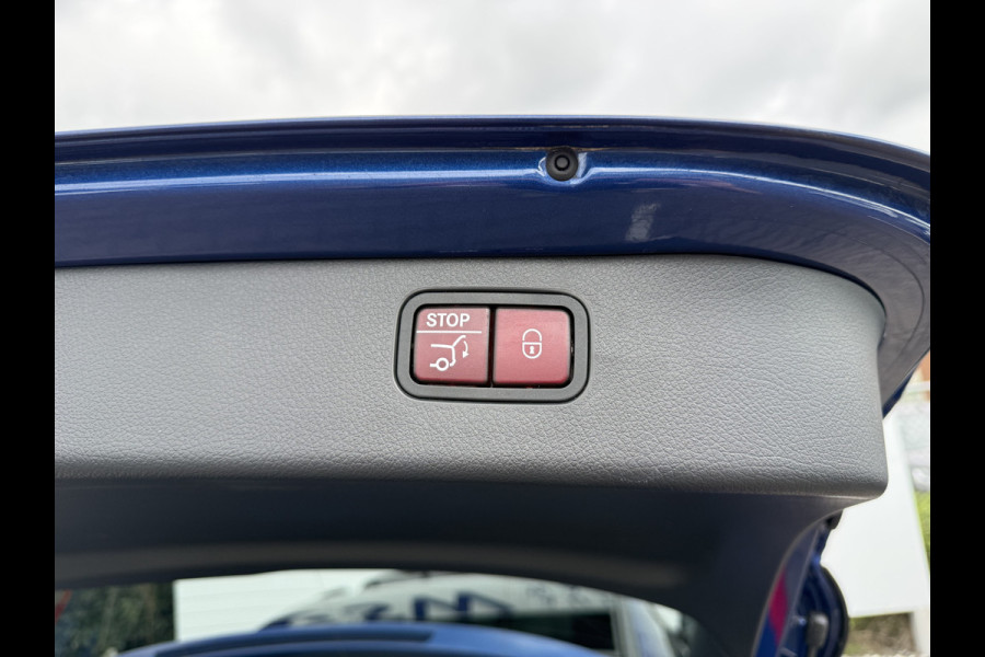 Mercedes-Benz C-Klasse Estate 300 e AMG Line | Pano | ACC | Memory | Laser LED | Trekhaak