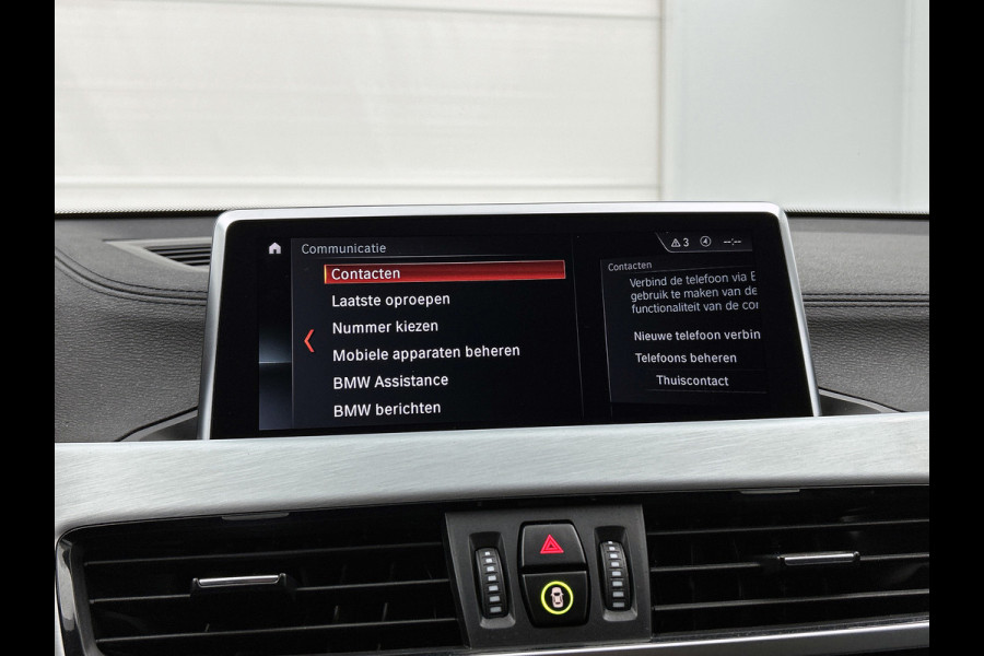 BMW X2 SDrive18i Executive Edition (GROOT-NAVIGATIE, STOELVERWARMING, CAMERA, PDC, DEALER ONDERHOUDEN, LED,
