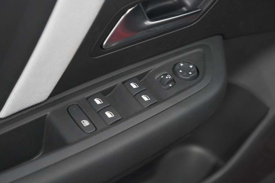 Citroën C4 1.2 Hybrid 145pk Max | 360 Camera | Adaptieve Cruise Control | Navigatie | Apple Carplay