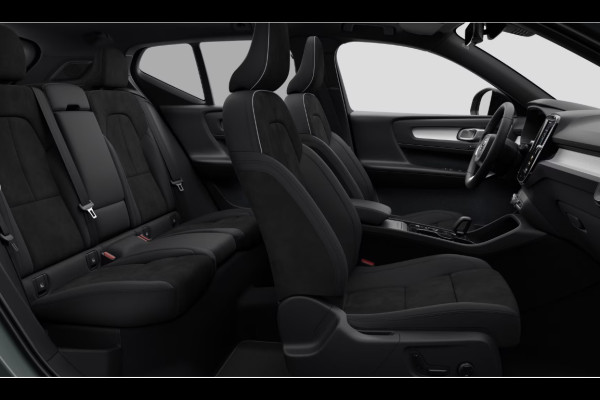 Volvo XC40 B4 211PK Automaat Plus Dark Panoramadak/ Adaptive Cruise Control/ 360 Camera/ Google infotainment/ Elektrisch verstelbare stoelen met geheugen/ Apple Carplay/ Android Auto