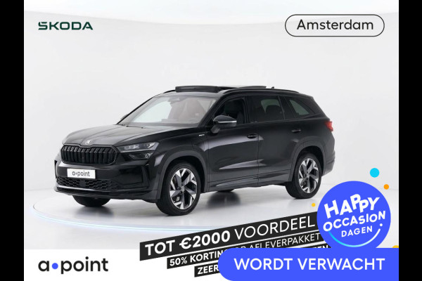 Škoda Kodiaq 1.5 TSI PHEV Sportline Business 150 pk Automaat (DSG) | Navigatie | Panoramadak | Trekhaak (wegklapbaar) | Parkeersensoren | Achteruitrijcamera | Adaptieve cruise control | Stuur / Stoelverwarming v/a | Draadloze Telefoonlader |
