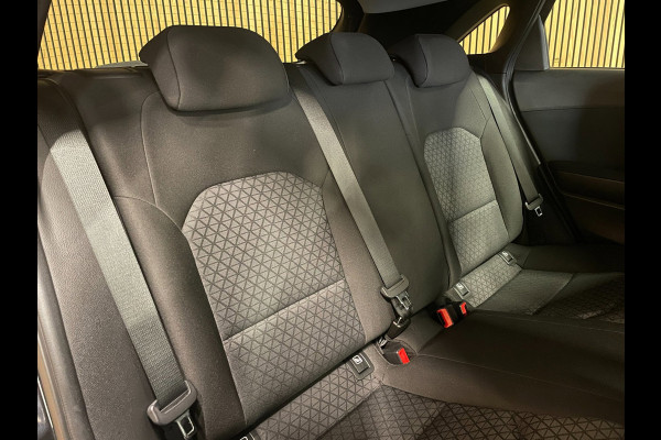 Kia Ceed 1.0 T-GDi DynamicLine|APPLE CARPLAY|ANDROID AUTO|STOEL+STUURVERWARMING|CAMERA|CRUISE+CLIMATE CONTROL|1 EIGENAAR|INCL.BTW|