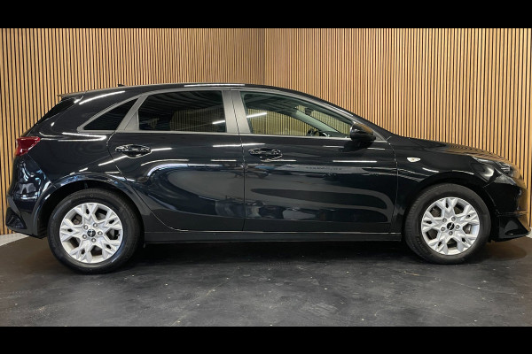 Kia Ceed 1.0 T-GDi DynamicLine|APPLE CARPLAY|ANDROID AUTO|STOEL+STUURVERWARMING|CAMERA|CRUISE+CLIMATE CONTROL|1 EIGENAAR|INCL.BTW|